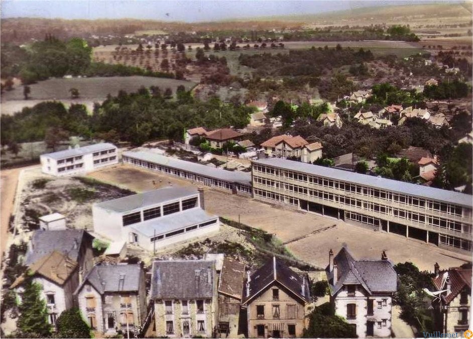 ecolejeanmoulin