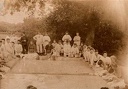 photo du lavoire( les militaires du fort de Domont )