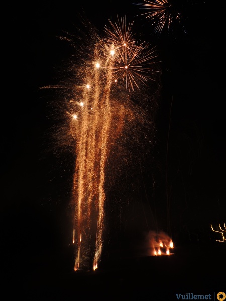 Préparation du feu d'artifice de Domont 2013 stade des Fauvettes