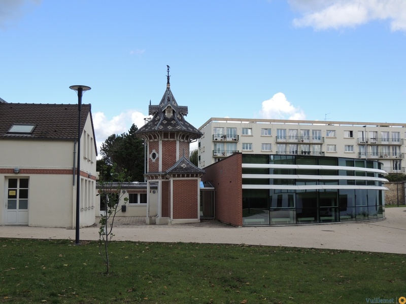 Gtrand Bury ( école )