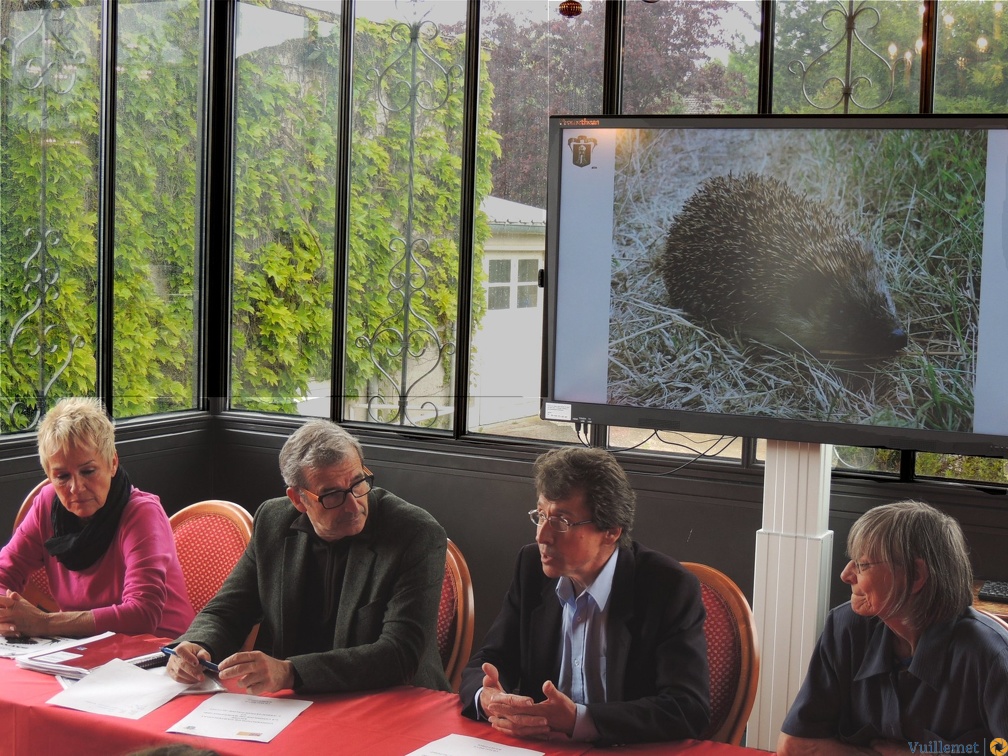 Signature d une convention le 19 mai 2015