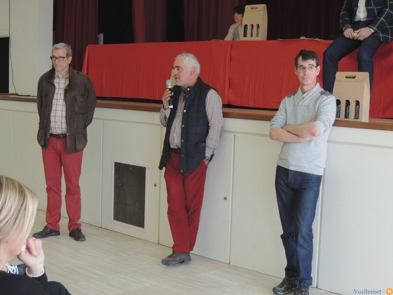 De gauche à droite
Jean-Pierre ENJALBERT Maire de Saint Prix
Pierre-Alexandre Risser horticulture et jardins Parain pour 2016
Bruno Huget Président de l association Le Clos Saint-Fiacre Dscn1802.jpg