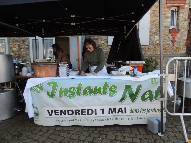 Les traditionnelles animations (tirs à l’arc, balades en calèche, vente de produits locaux, etc.) seront bien sûr au rendez-vous. Dscn1832.jpg
