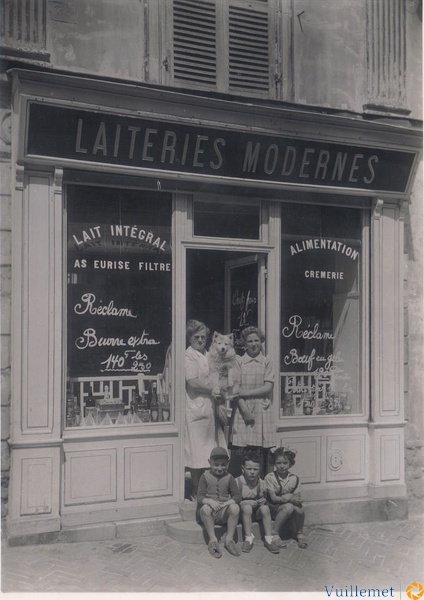 magasin rue Pasteur 1955 photos
